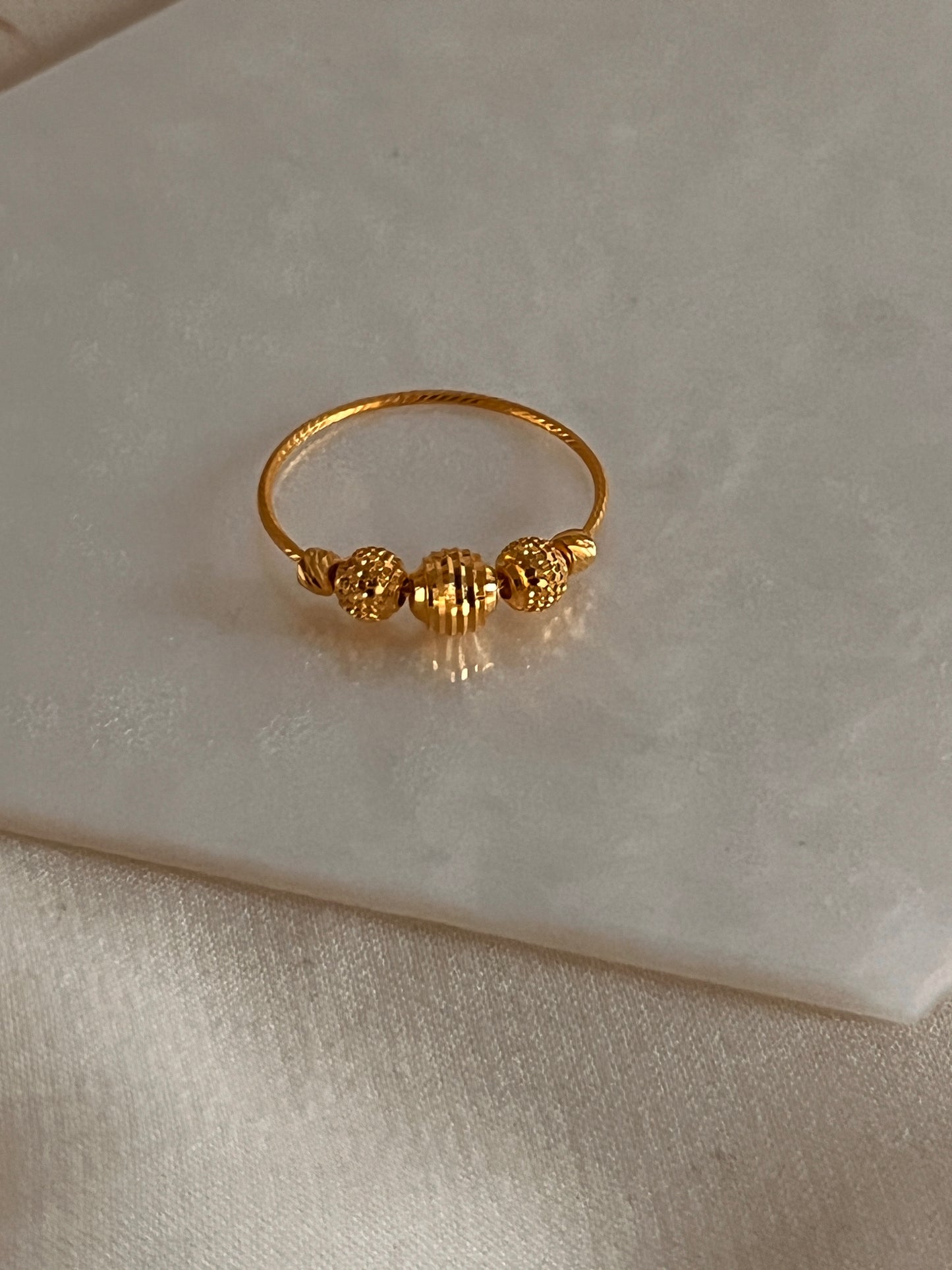 Mini Ball Ring (Size L)