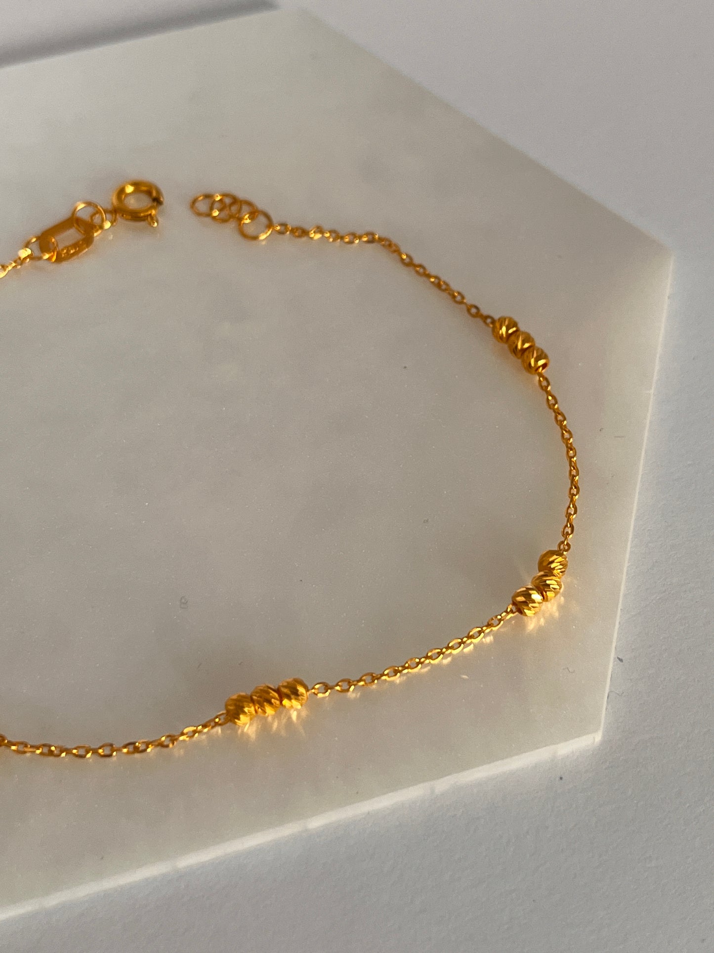 3-Cluster Mini Ball Bracelet