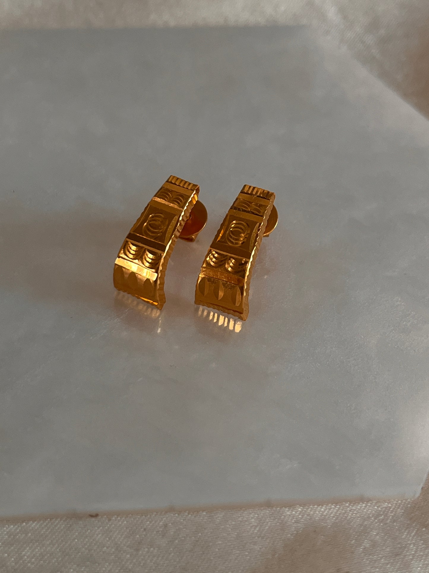Half Rounded Earrings (Large)