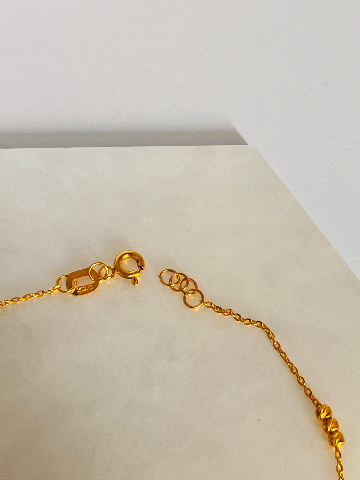 3-Cluster Mini Ball Bracelet
