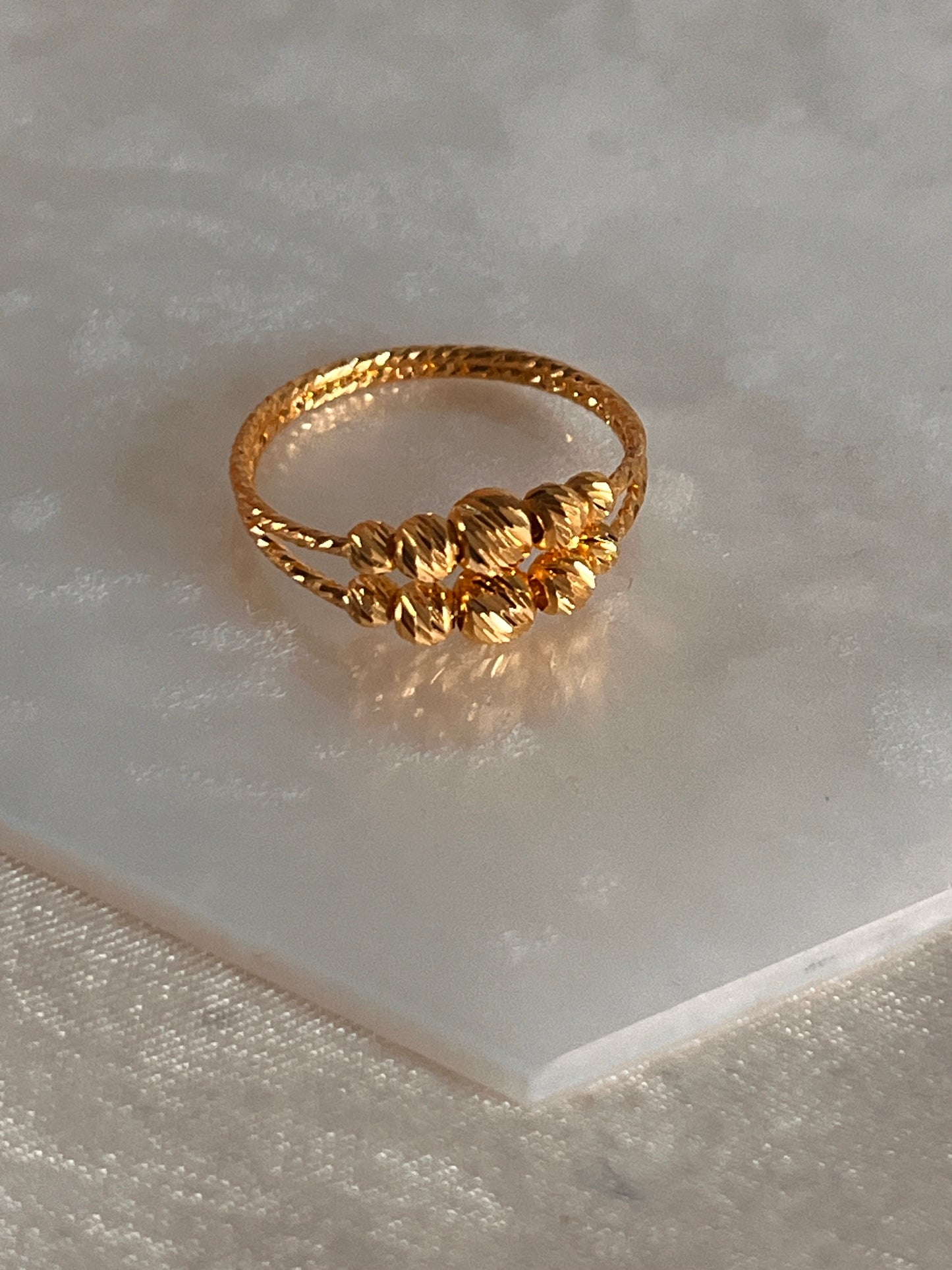 Double-Line Beaded Ring (Size M)