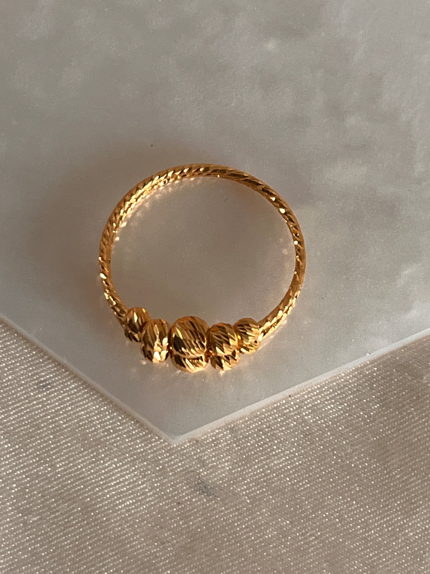 Double-Line Beaded Ring (Size M)