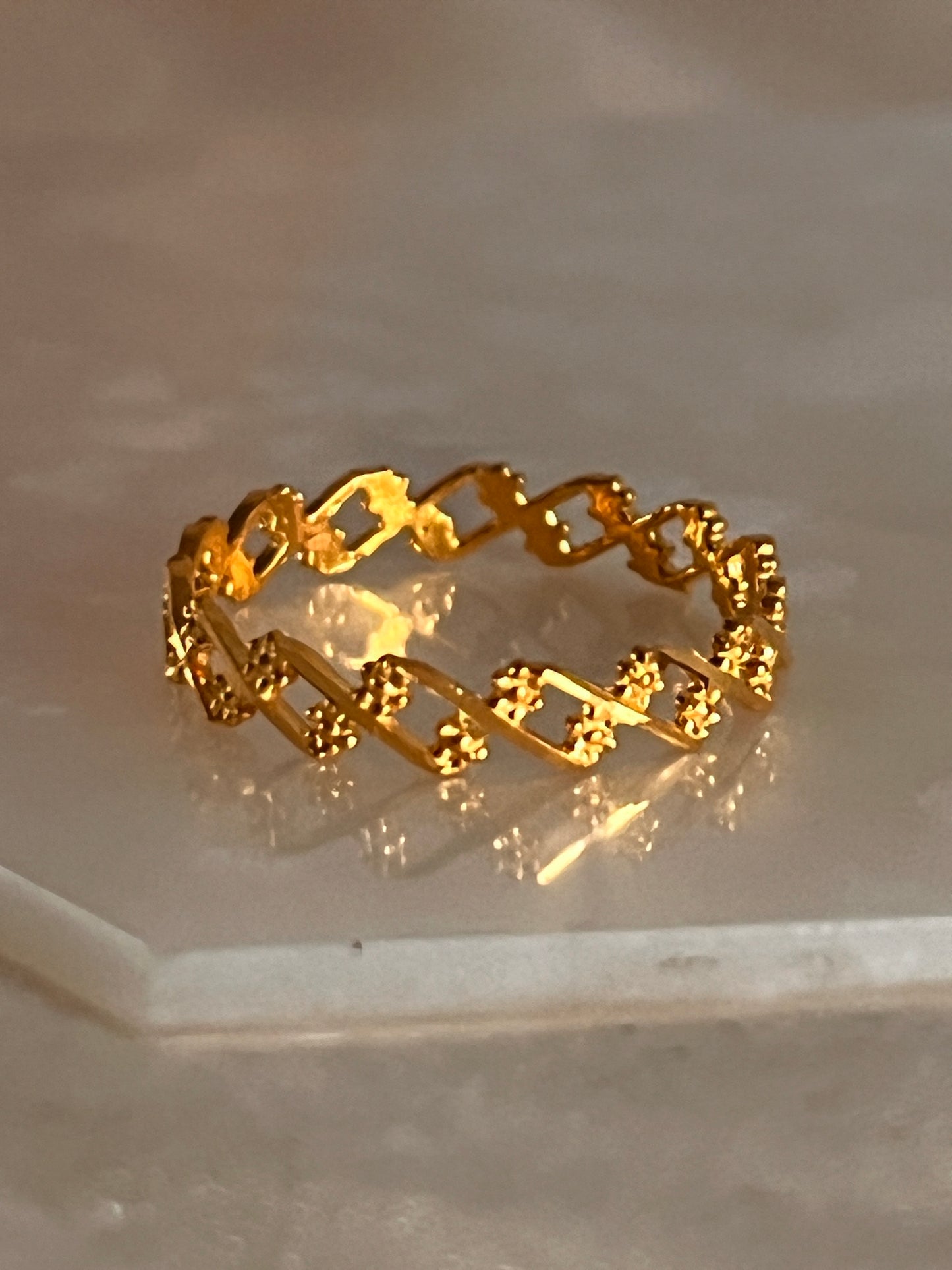 Flower Embedded Ring