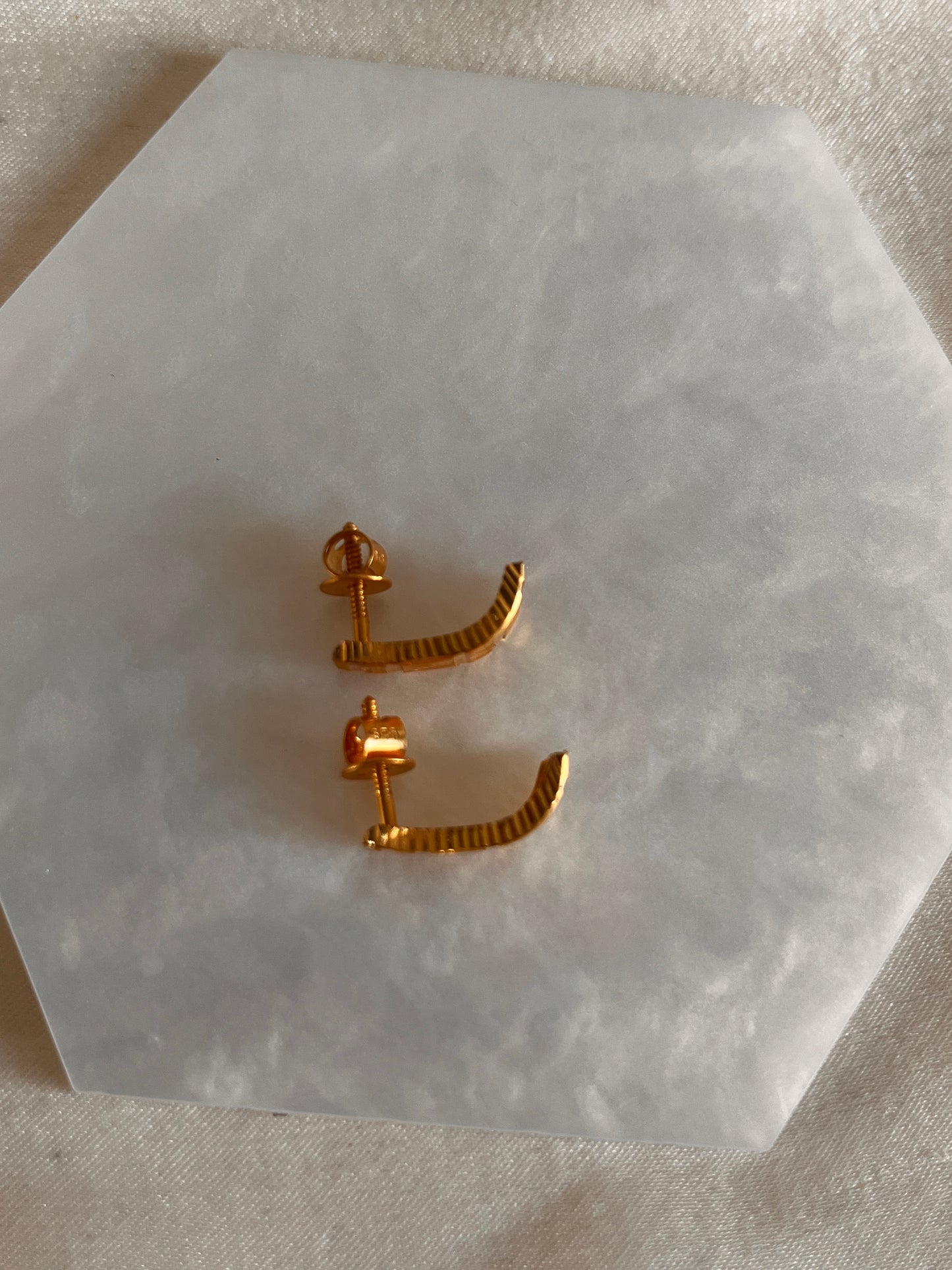 Half Rounded Earrings (Large)
