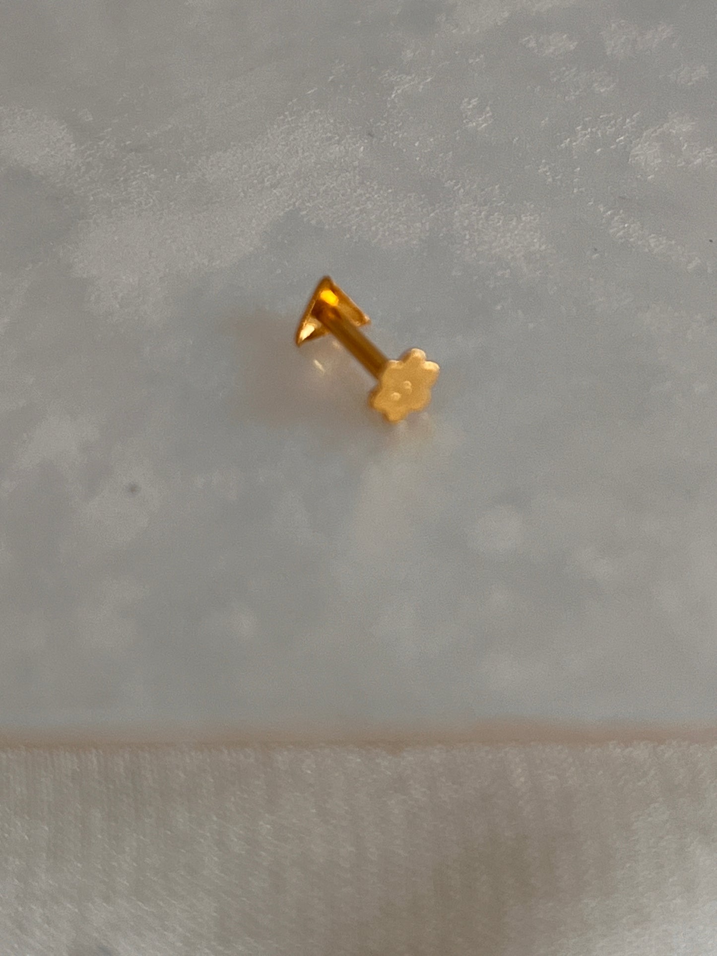 Triangle Stud