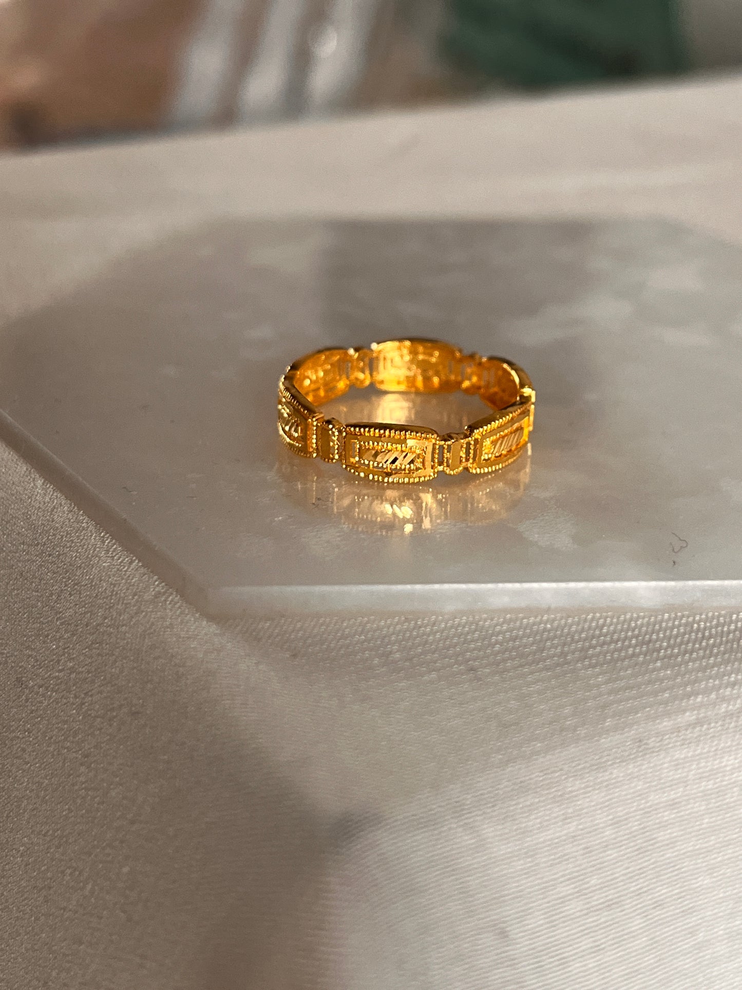 Alims Wave Ring 3| Size N and 1/2