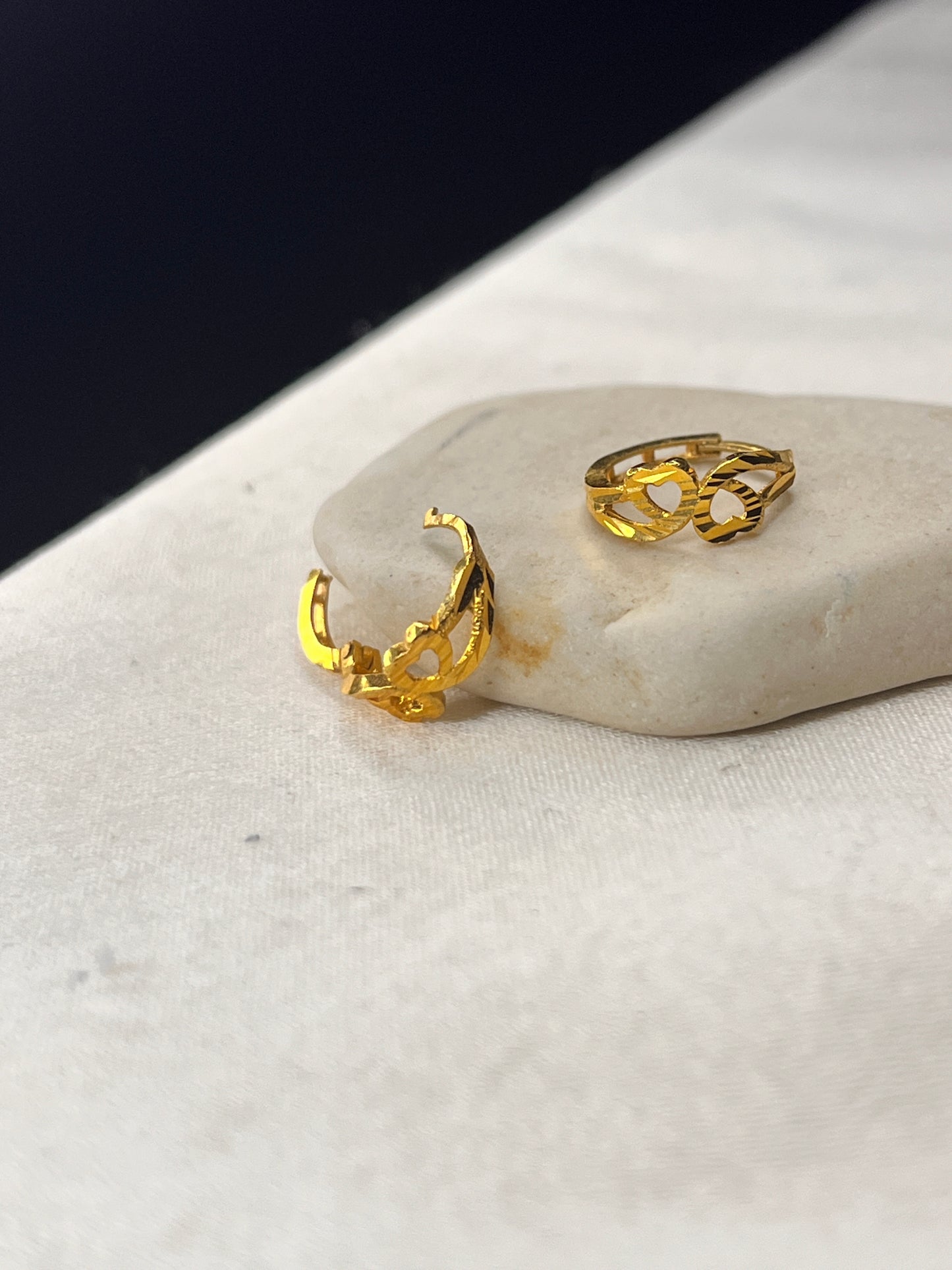 Double-heart Huggies