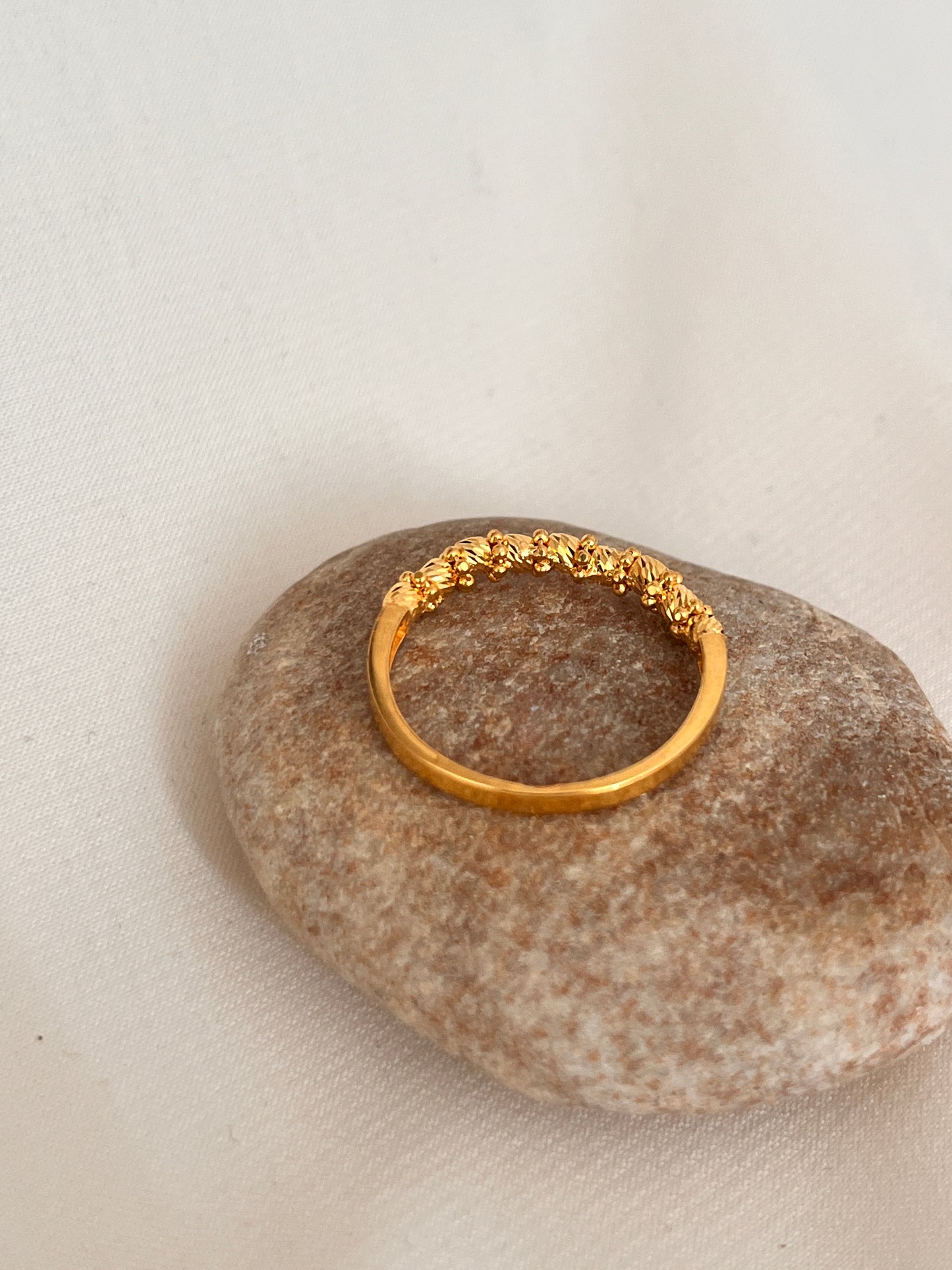 Beaded Dot Ring | Size O