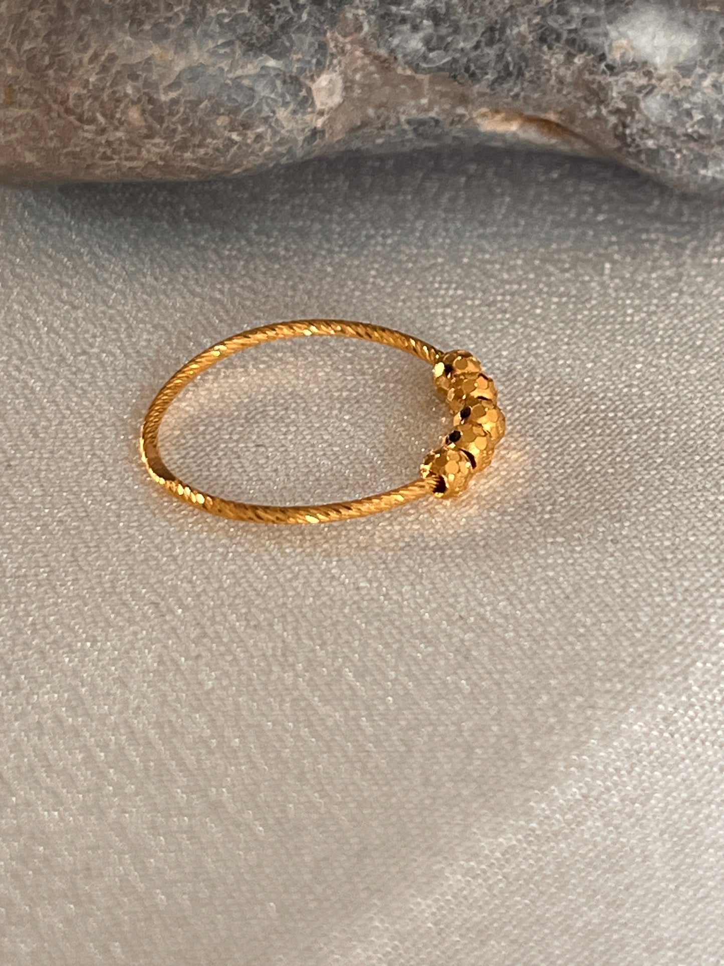 5 Bead Ring | M