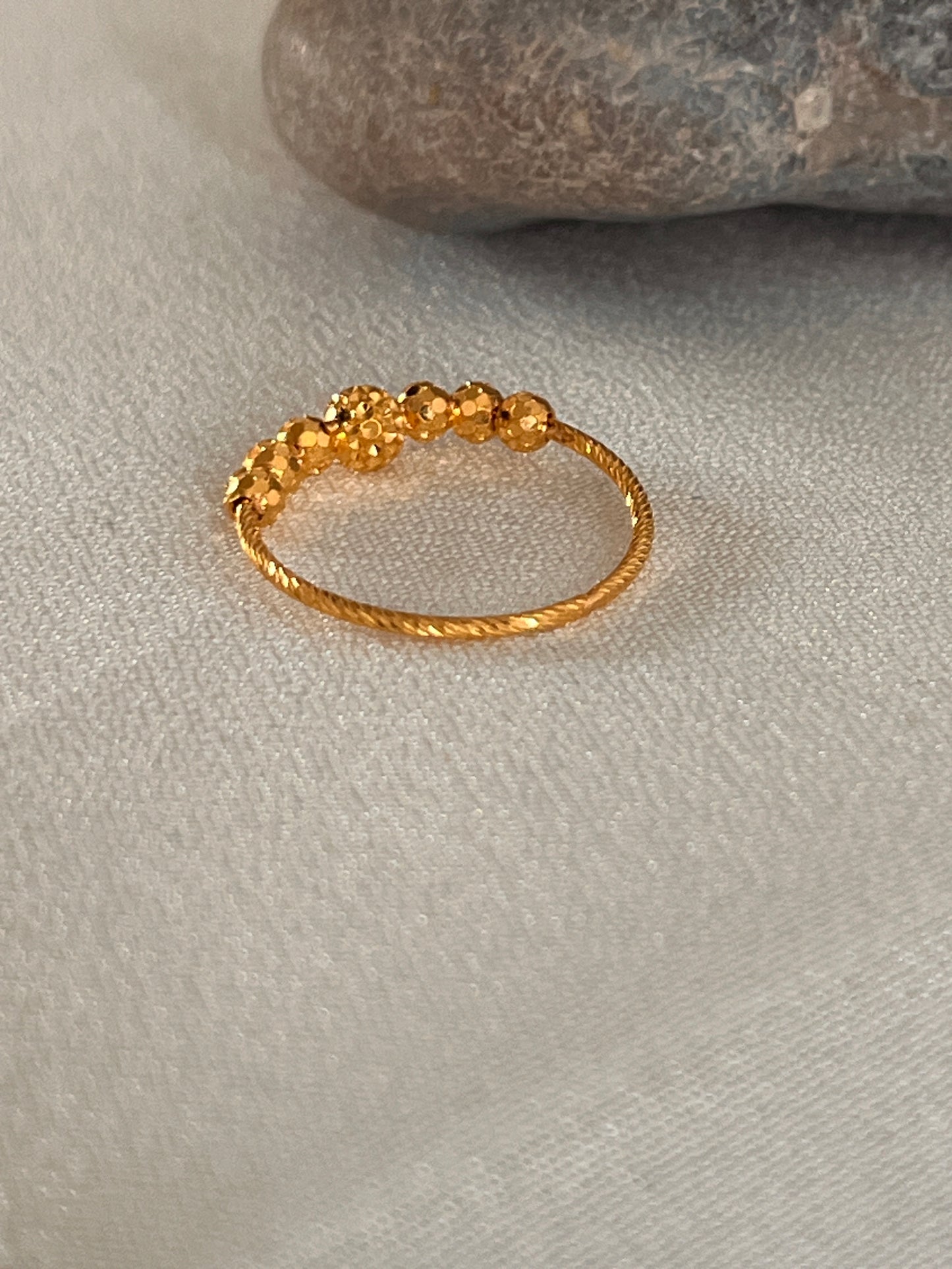 7 Bead Ring