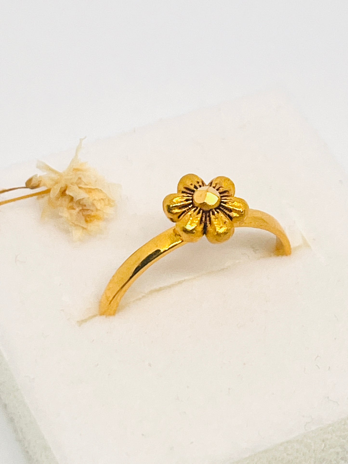 Antique Lily Ring