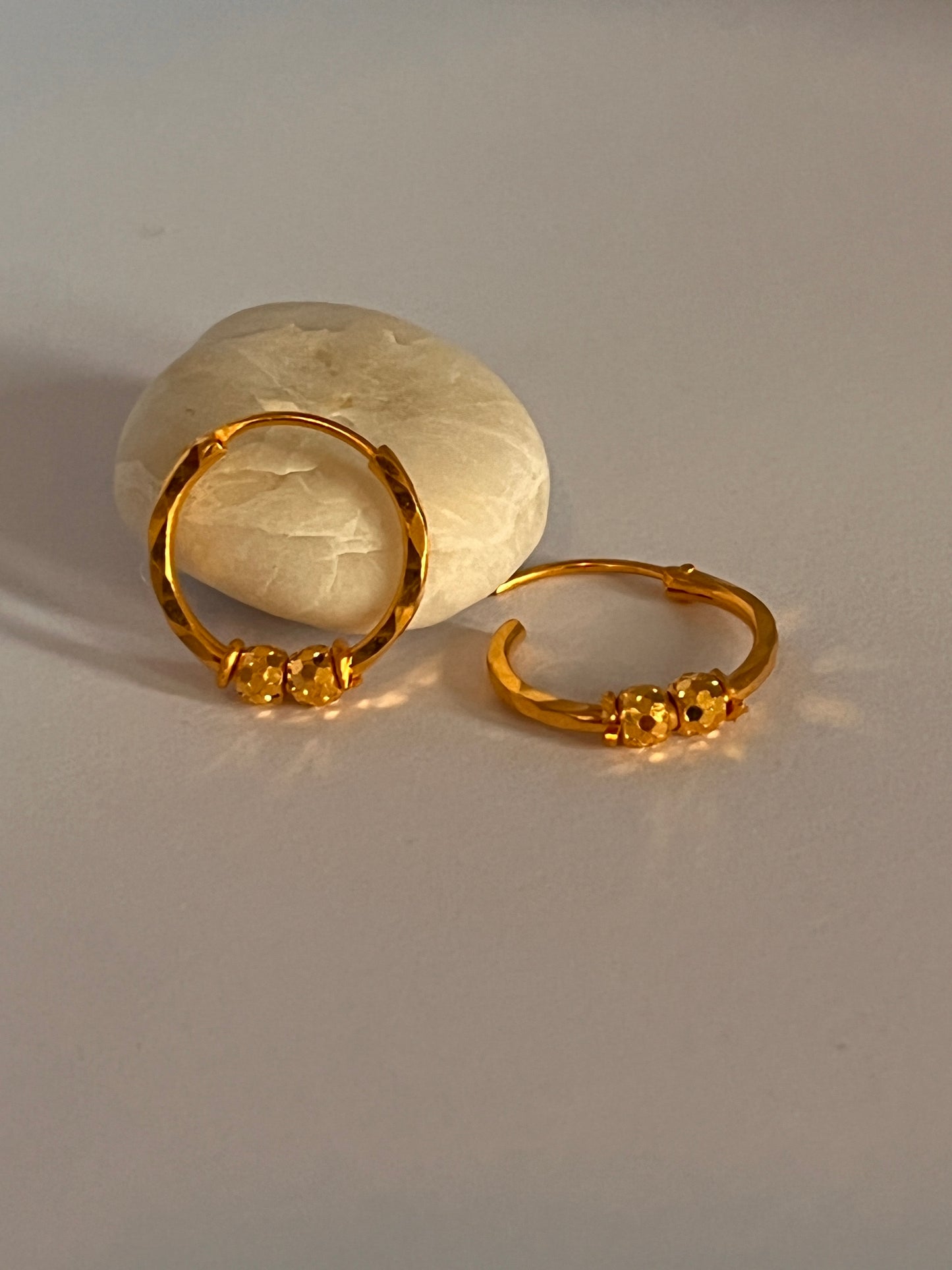 Hoops with Hexagon Cutting