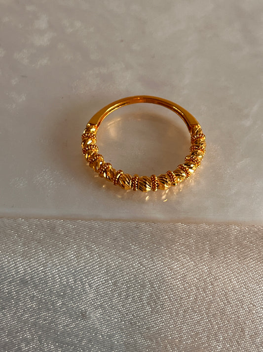 Half Beaded Ring (O and 1/2)