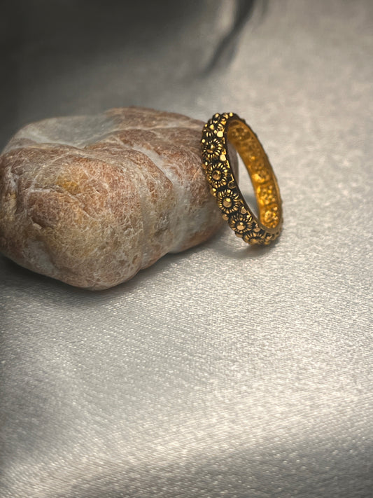 Unique Antique Ring | Size Q