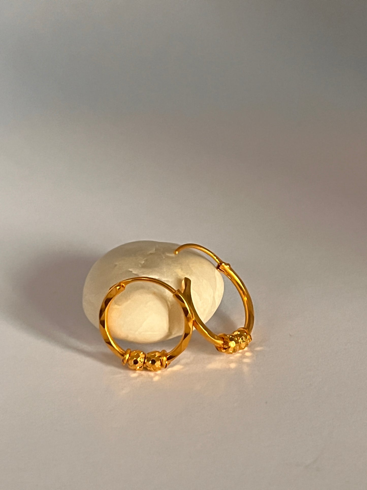 Hoops with Hexagon Cutting