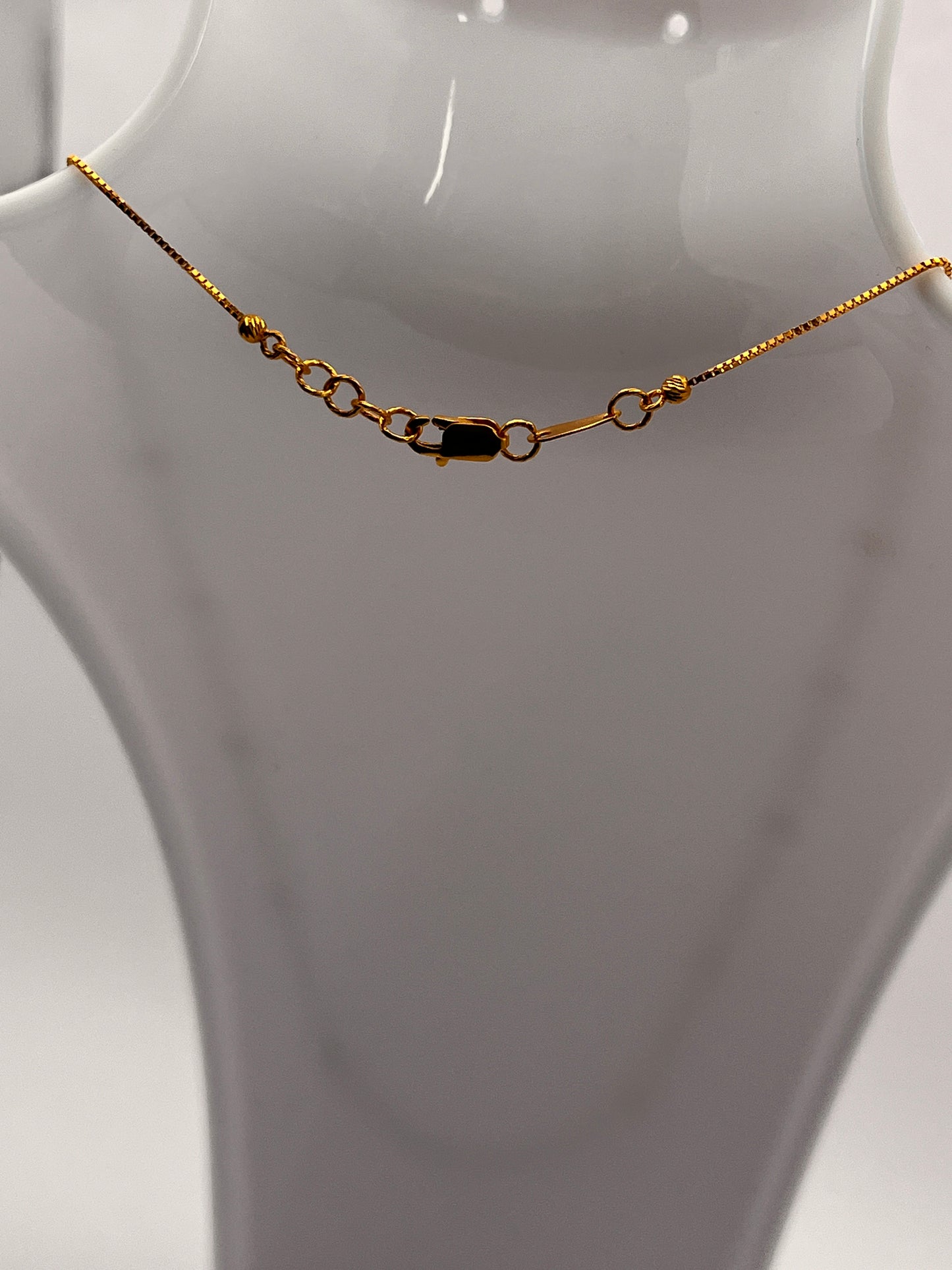 Mini Ball and Oval Detail Necklace