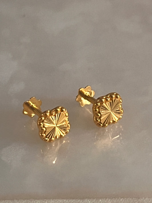 Clover Studs