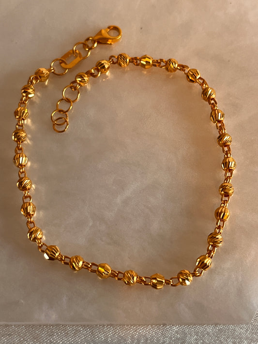 Identical Bead Bracelet
