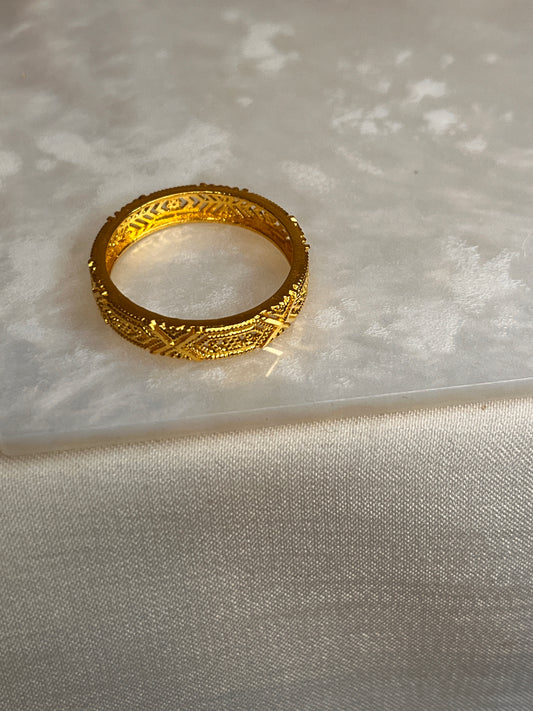 Alims Net Ring 4| Size M and 1/2