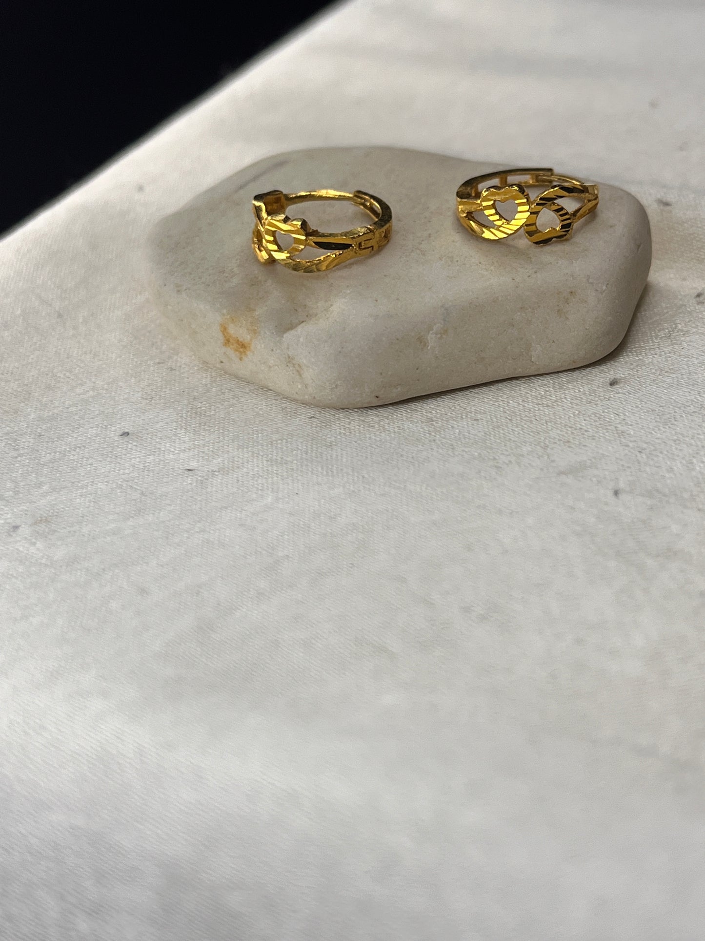 Double-heart Huggies