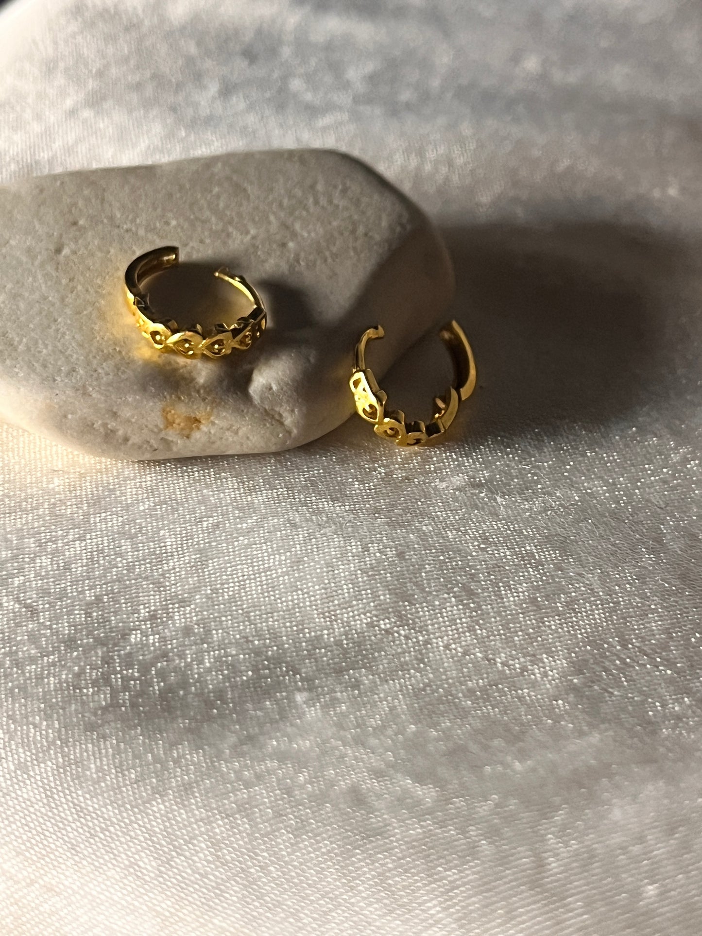 Mini 4-heart Huggies