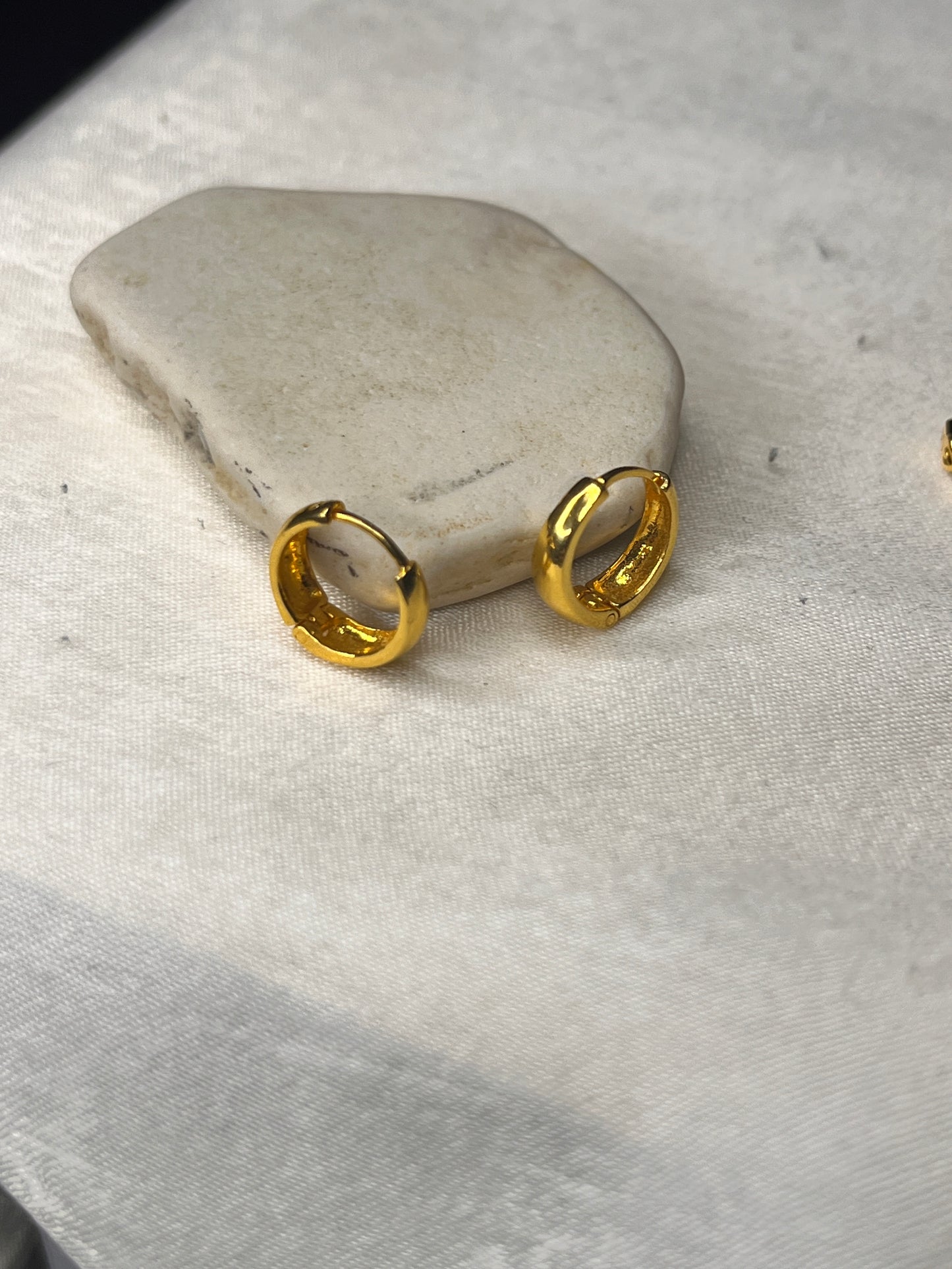 Gorgeous Mirror Finish Huggies