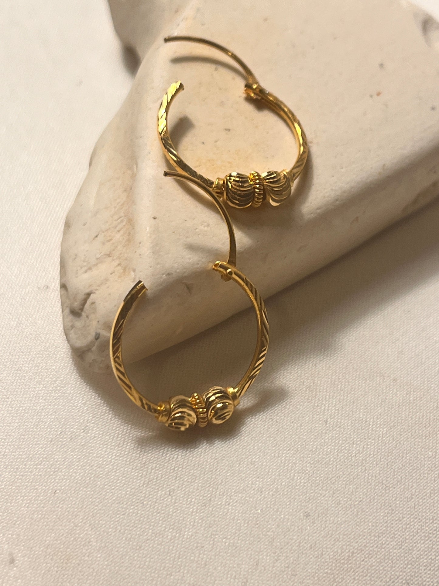 Dainty Hoops