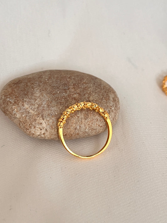 Beaded Dot Ring | Size O