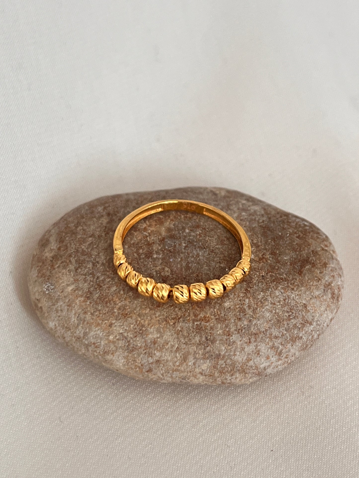 Beaded Ring | Size Q