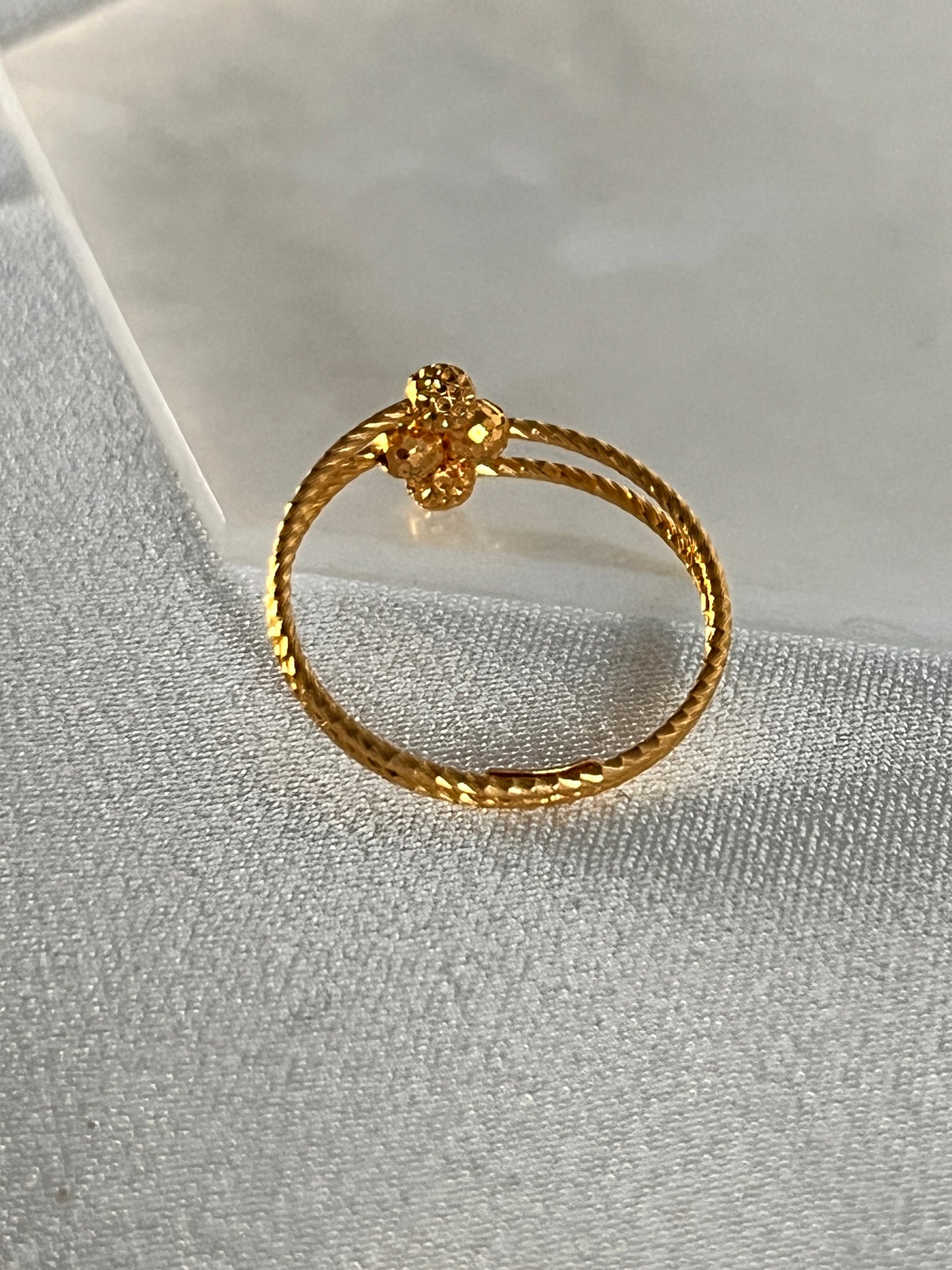 4 Bead Ring | Size O