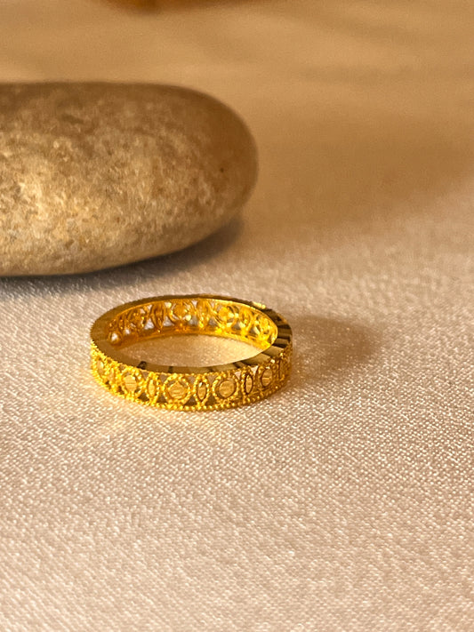 Stunning Net Ring | Size H | Extra small