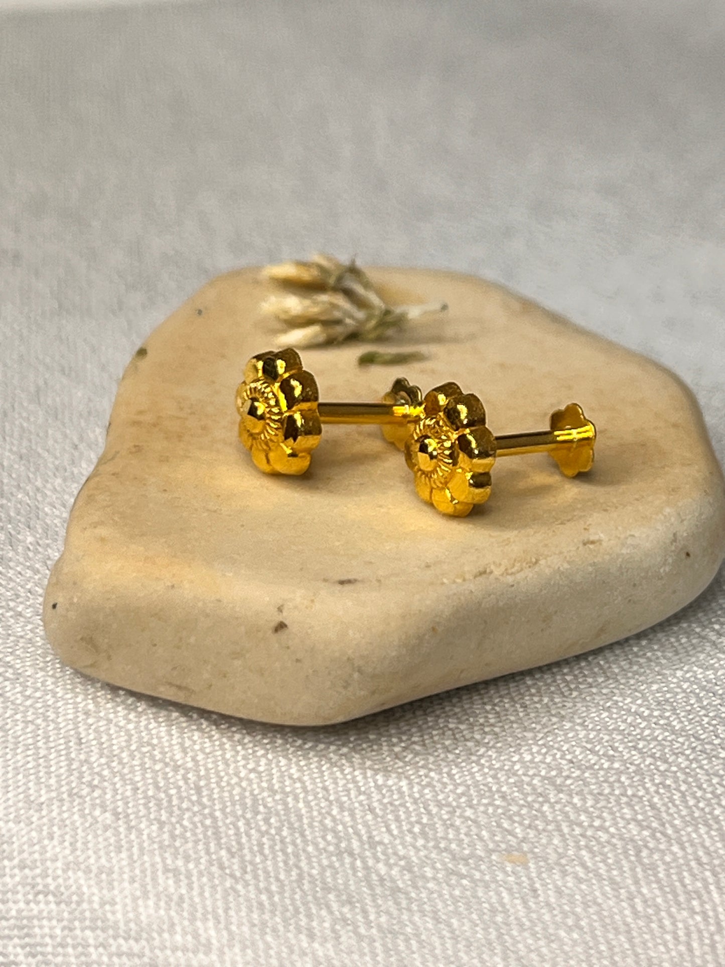 Flower Studs | 6mm