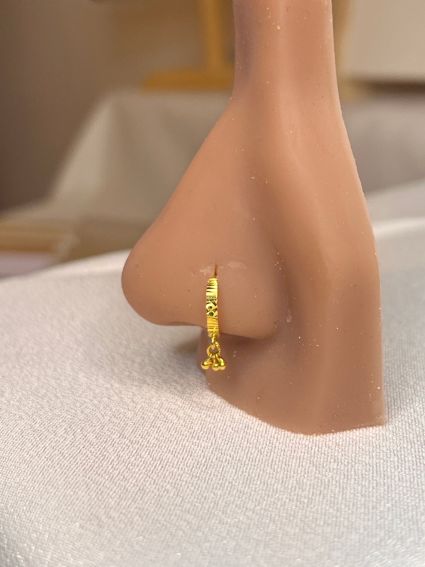 Huggie Diamond Cut | 7mm