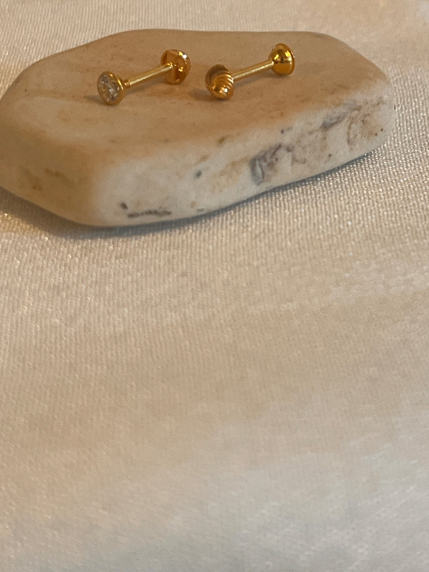 Double-sided studs | 3mm