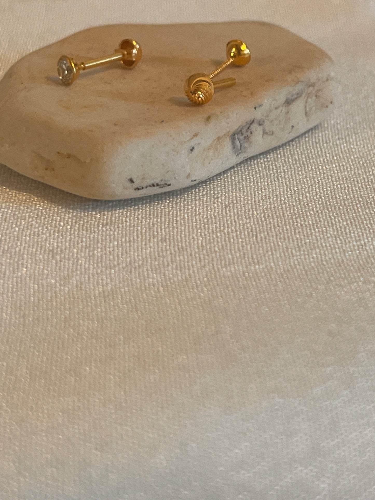 Double-sided studs | 3mm