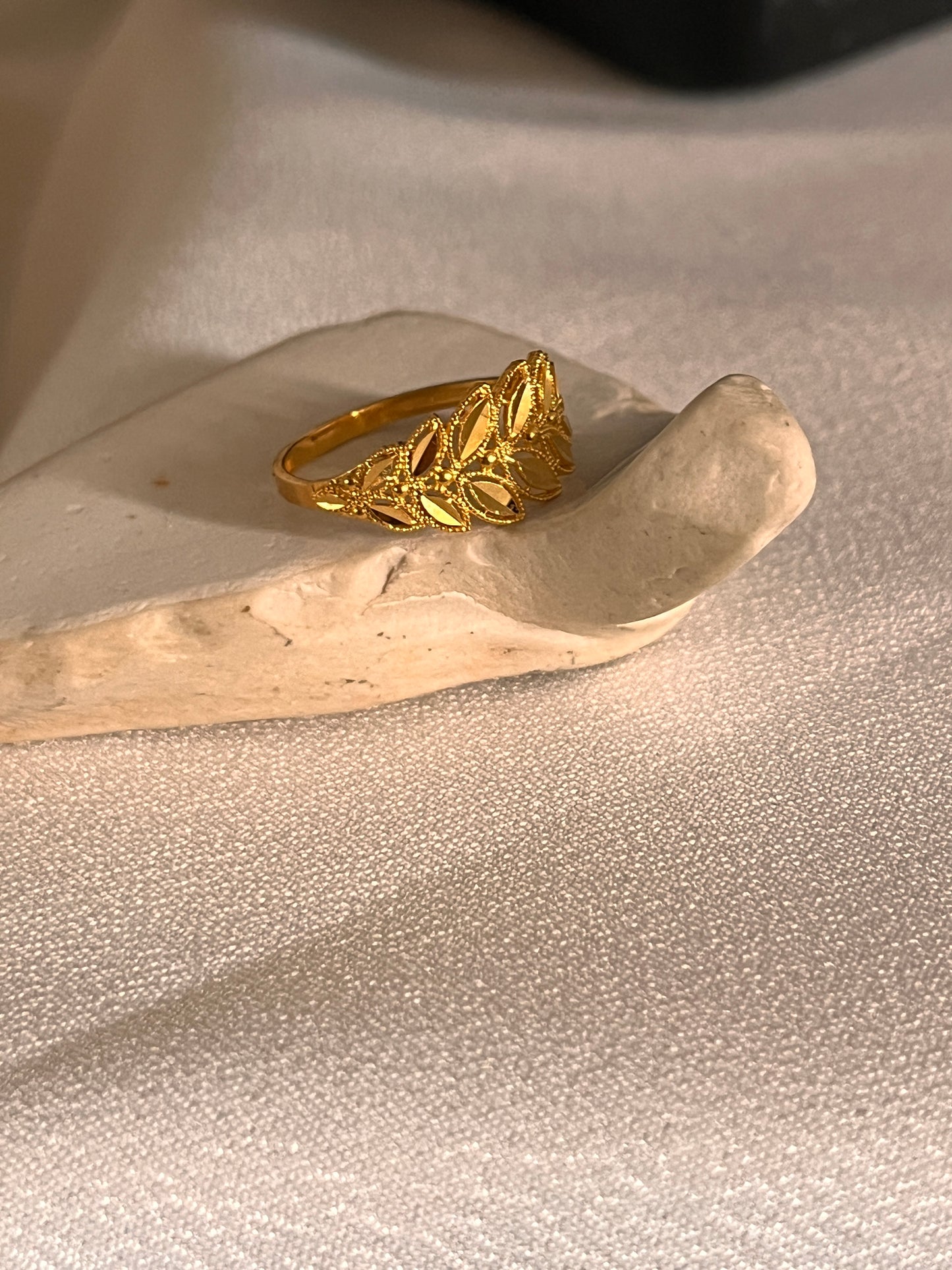 Leaf Ring | Size M