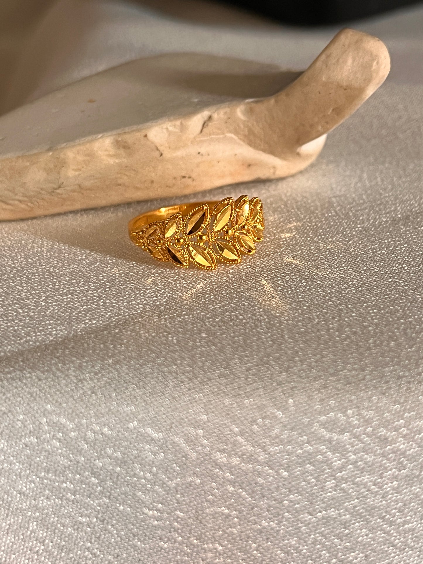 Leaf Ring | Size M