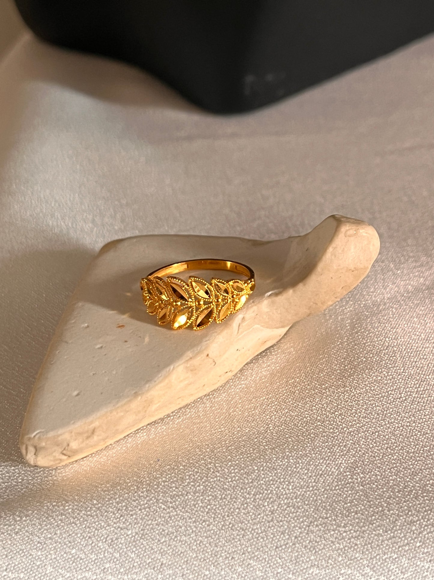 Leaf Ring | Size M