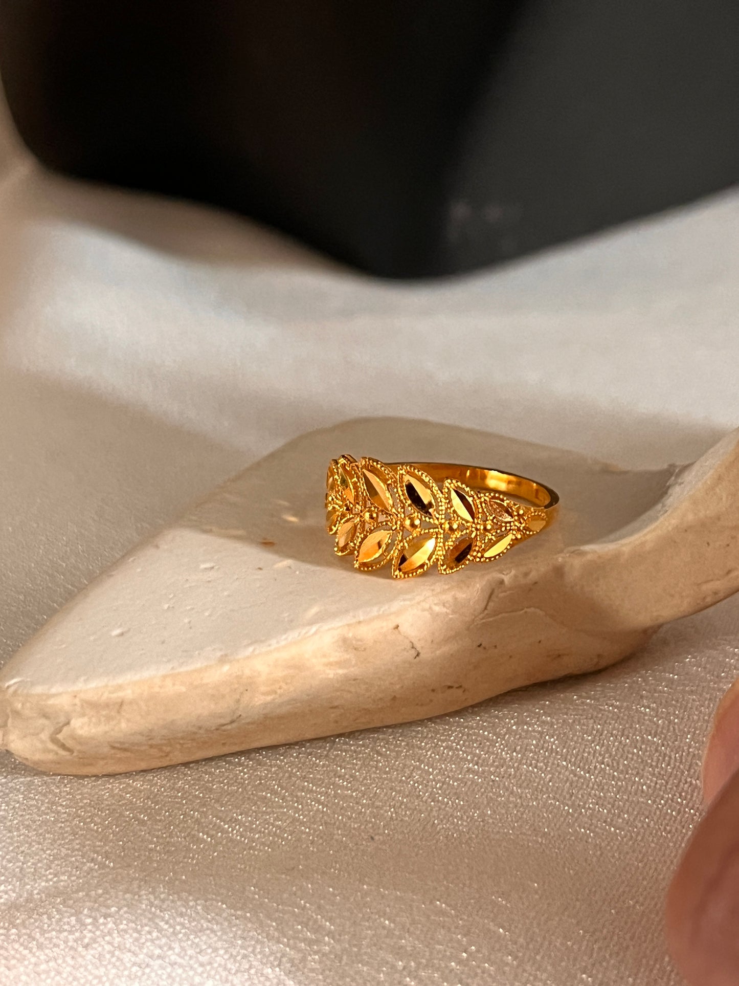 Leaf Ring | Size M