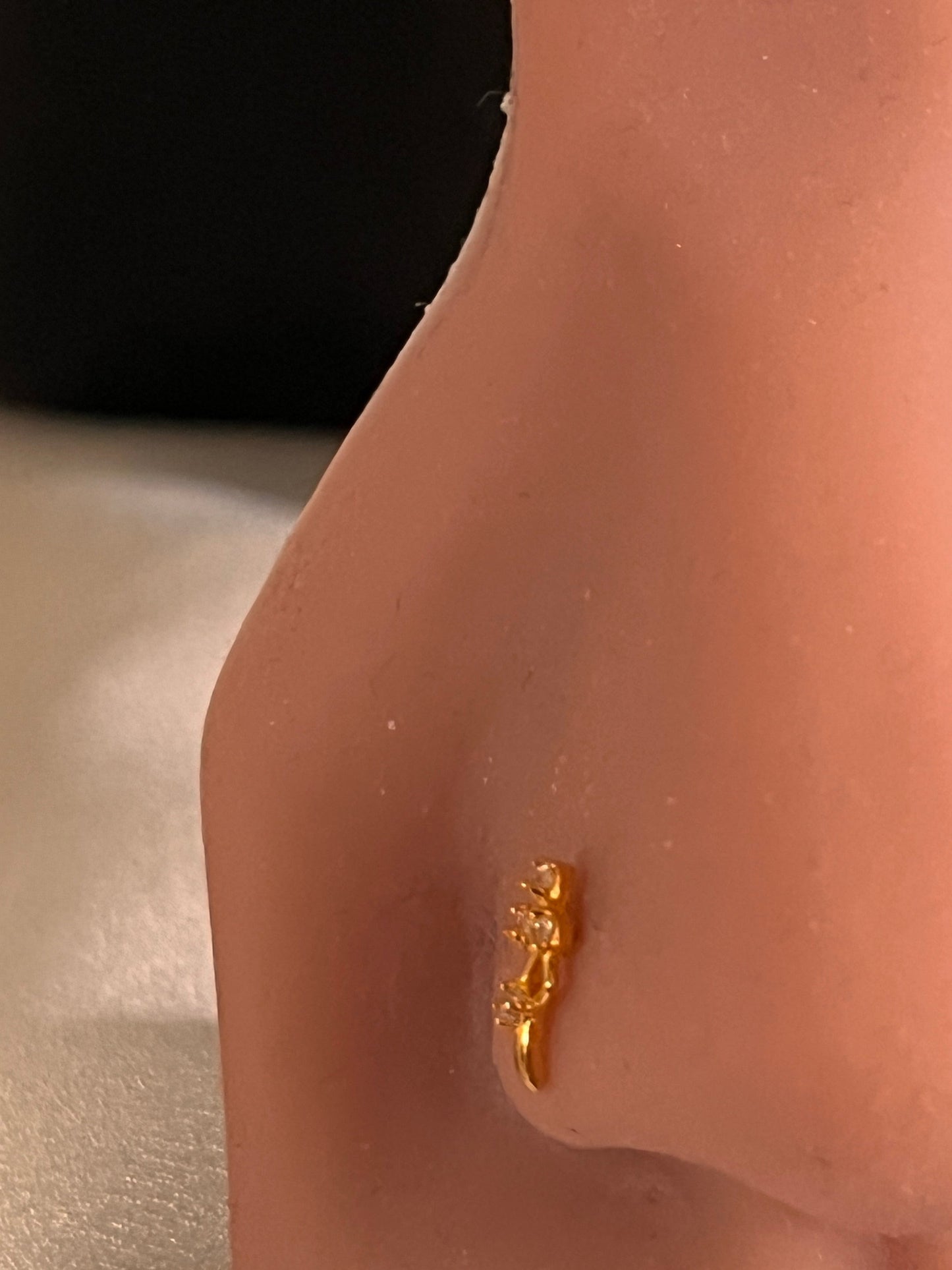 Long style Nosestud