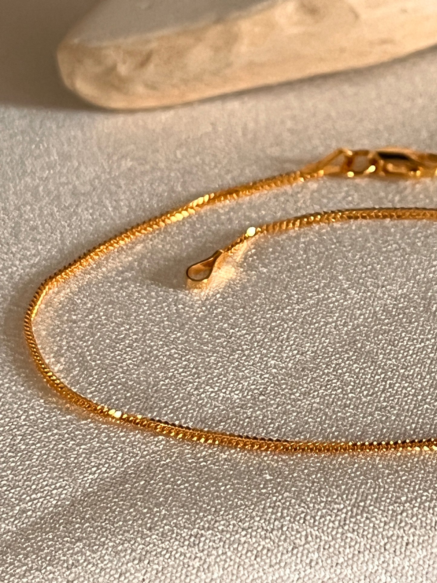 Box -Style Bracelet | 7.8”