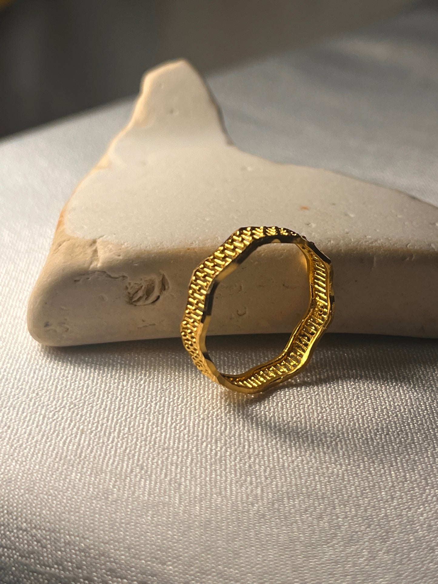 Wave Ring | M and 1/2