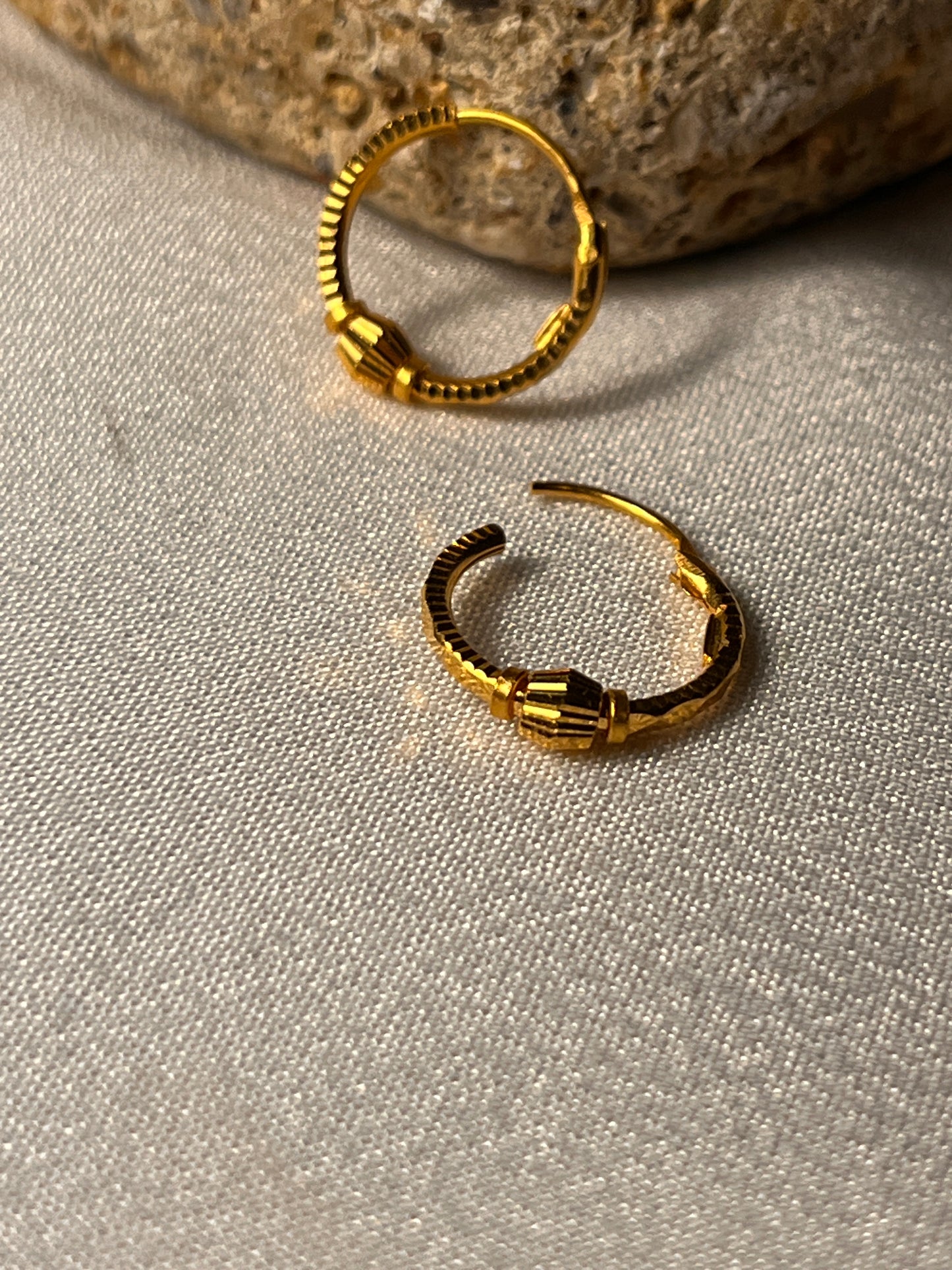 Diamond cut hoops | 11mm